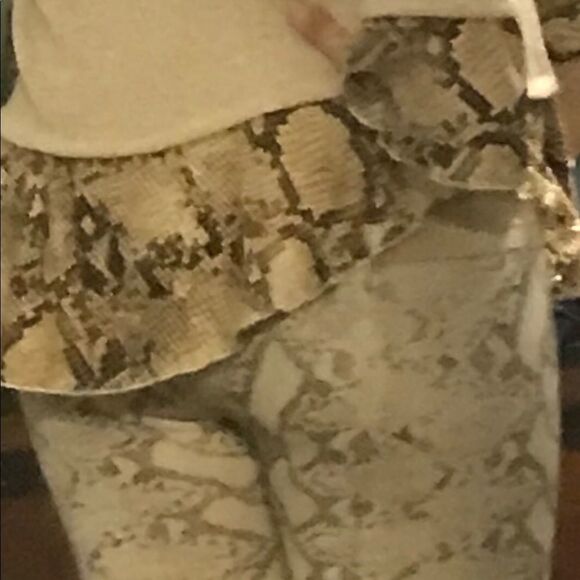 NWT Miz snake fleece snakeskin leggings - Picture 5 of 7